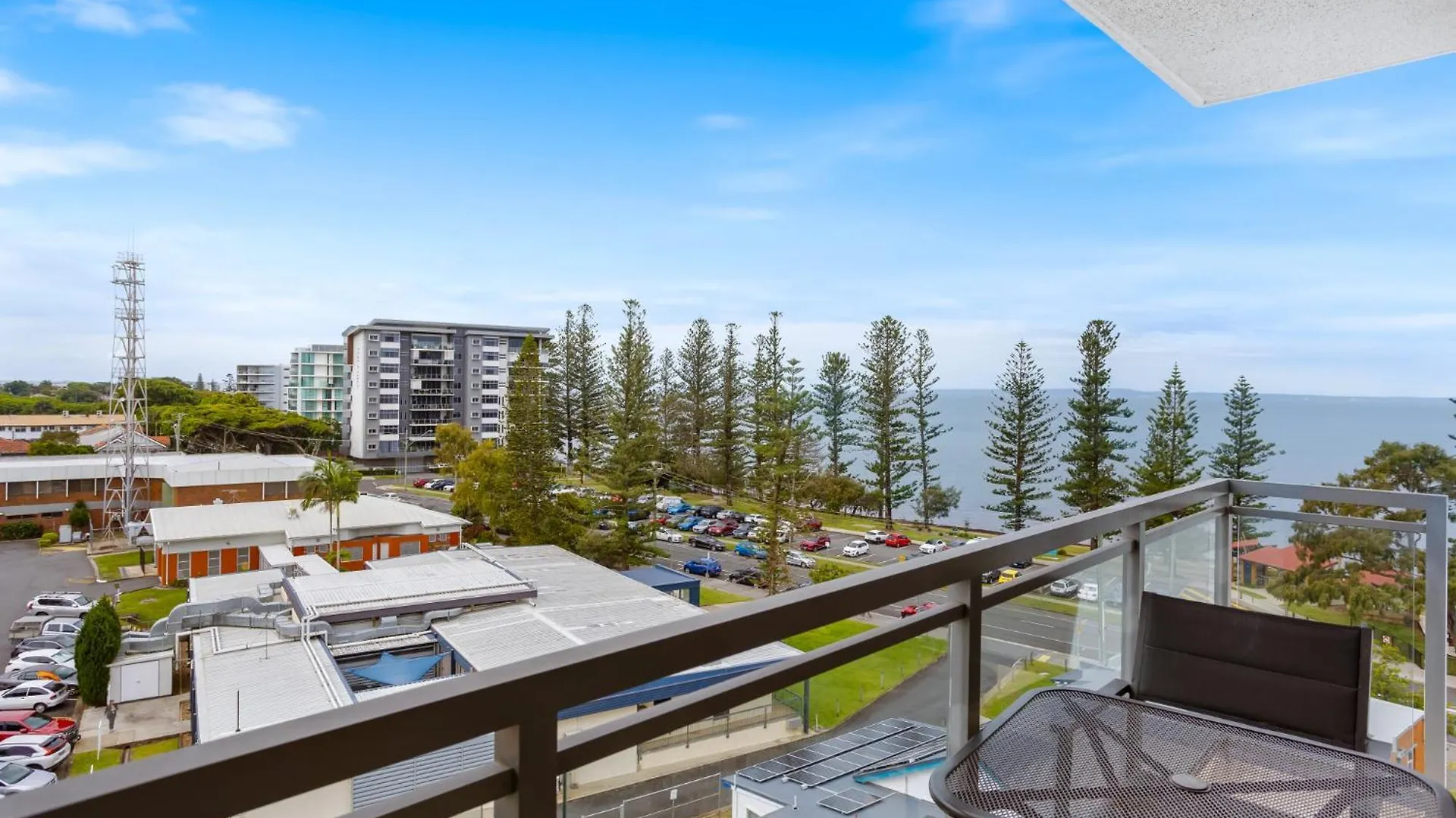 Appartamento Feel The Sea Breeze: 1-Bed Alfresco Dining & Pool Redcliffe Australia